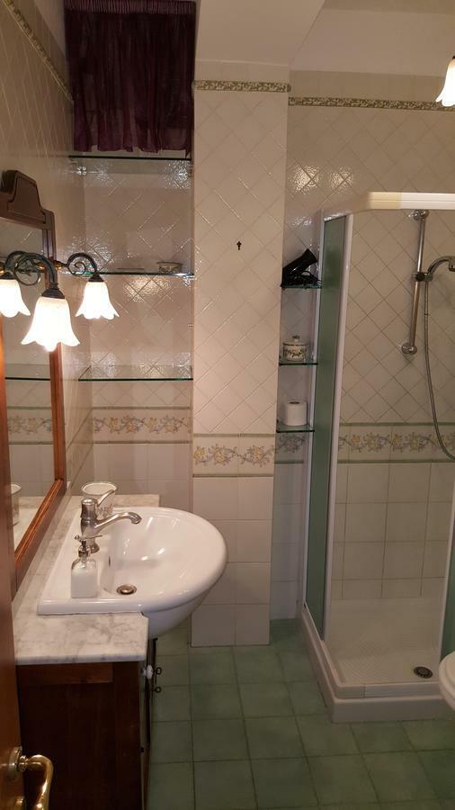 B&B Aminei Metro Neapol Zewnętrze zdjęcie